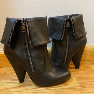 Kensie Girl Cuffed Ankle Booties Black Leather sz7
